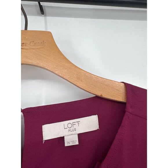 Loft Plus Womens Plum Blouse Size 26 Polyester Long Sleeve Button Detail - Picture 2 of 4